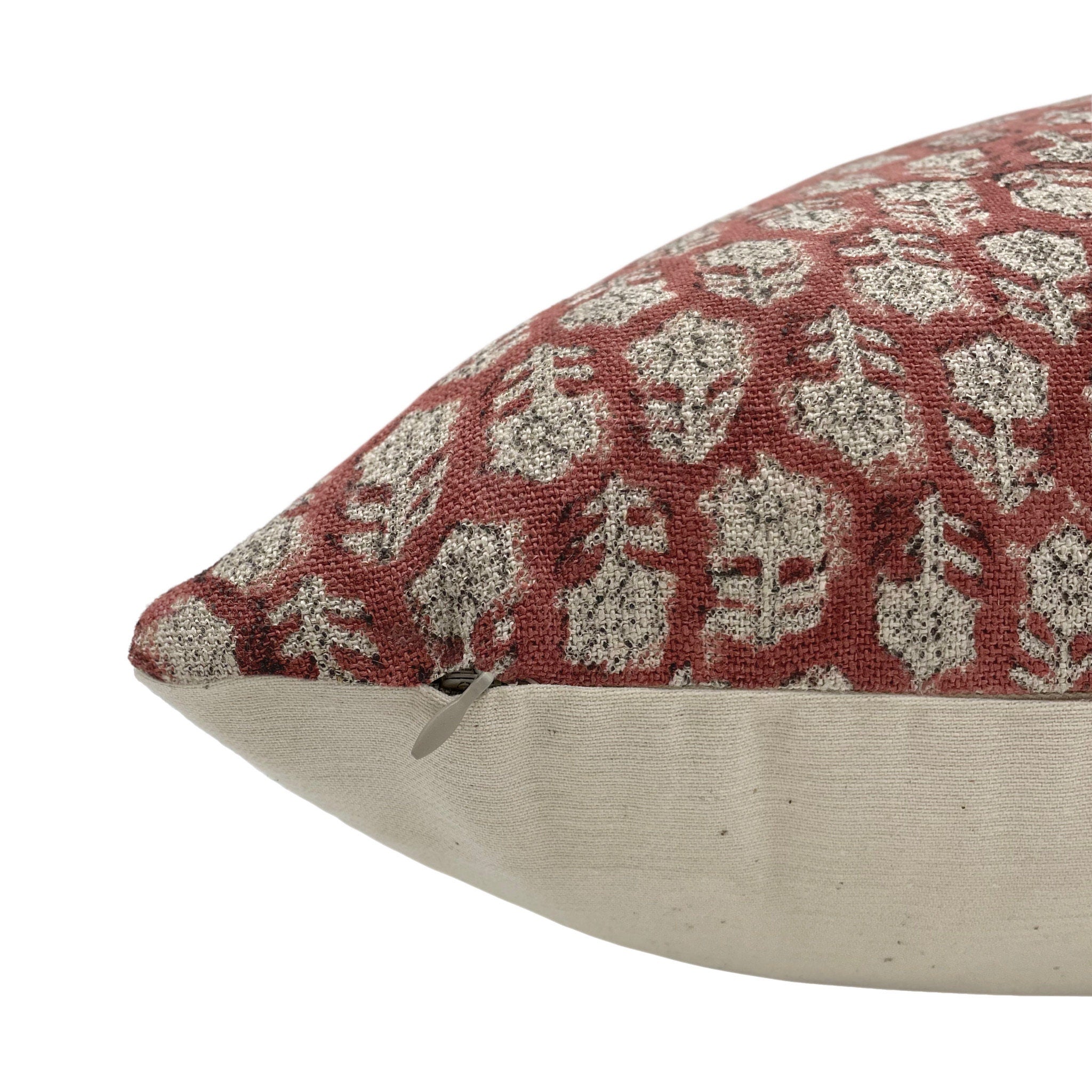 VICTORIA Pillow Cover
